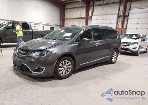 2019 Chrysler Pacifica Touring L из США, поврежденный, VIN 2C4RC1BGXKR715410